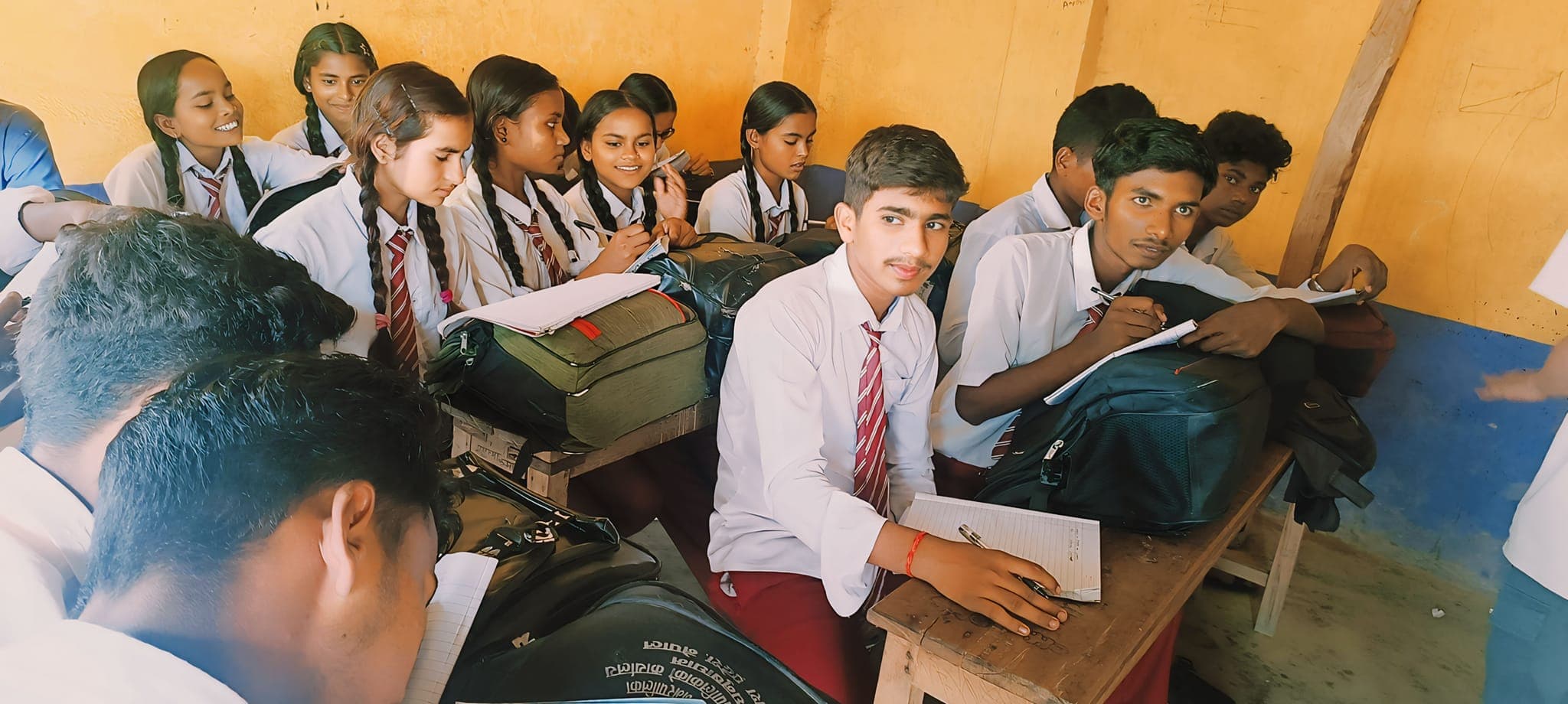 Our program at Golden Future English Boarding School, Kishanpur, Dhanusha, encouraged students to confront issues like social expectations and lack of resources while focusing on their aspirations. We provided guidance on achieving their goals through resilience and determination, along with information on scholarships and opportunities. Thank you to Founder Lokchandra Yadav and the students for their dedication and warm welcome, which made this program special. We wish them all a successful journey ahead.