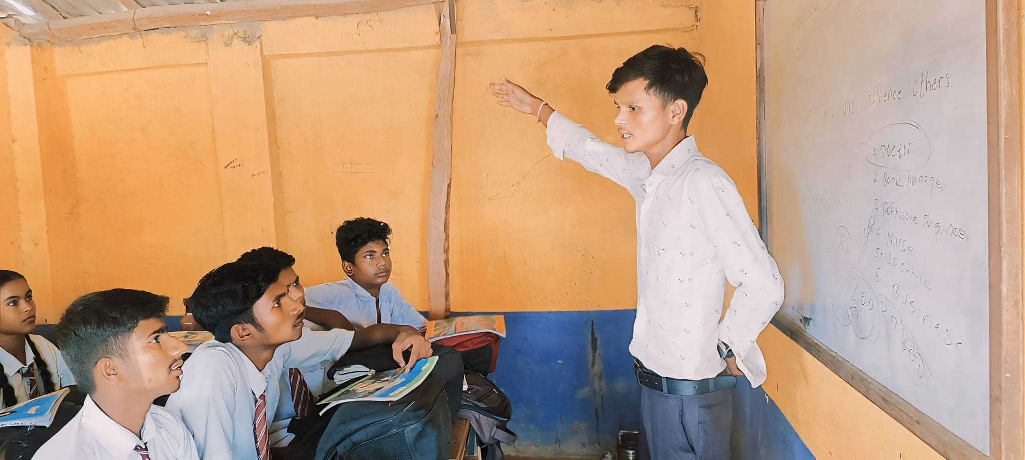 Our program at Golden Future English Boarding School, Kishanpur, Dhanusha, encouraged students to confront issues like social expectations and lack of resources while focusing on their aspirations. We provided guidance on achieving their goals through resilience and determination, along with information on scholarships and opportunities. Thank you to Founder Lokchandra Yadav and the students for their dedication and warm welcome, which made this program special. We wish them all a successful journey ahead.